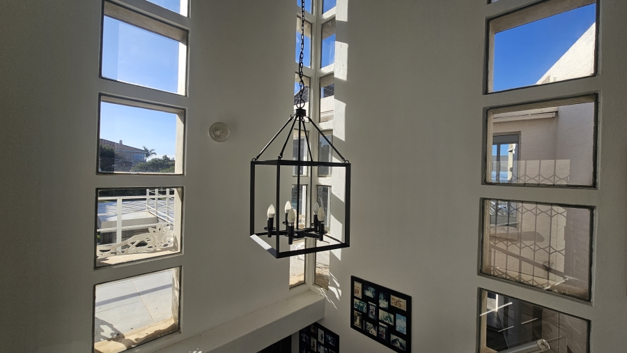 3 Bedroom Property for Sale in Wavecrest Eastern Cape